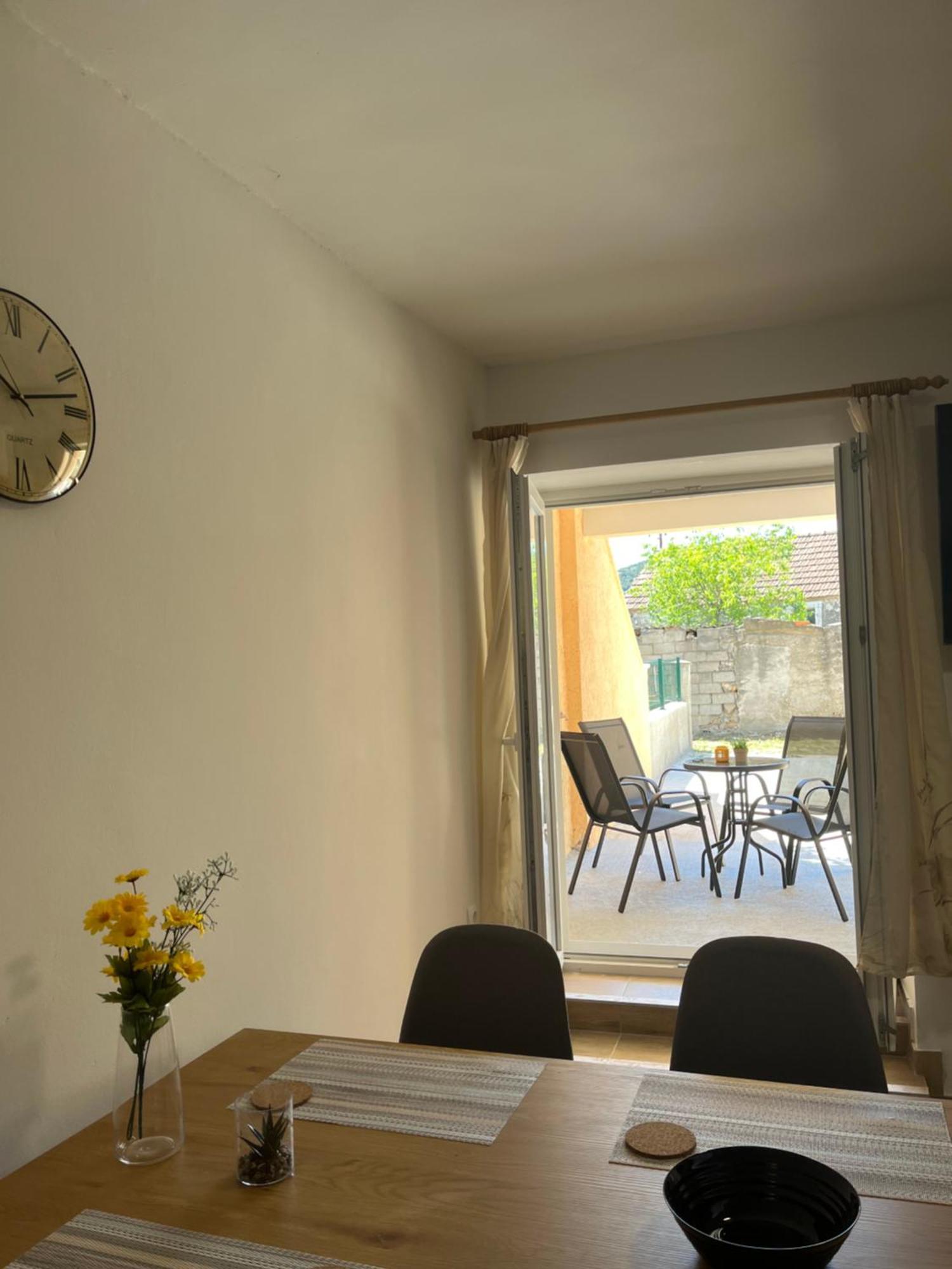 The Nook Villa บิลิเซ ภายนอก รูปภาพ